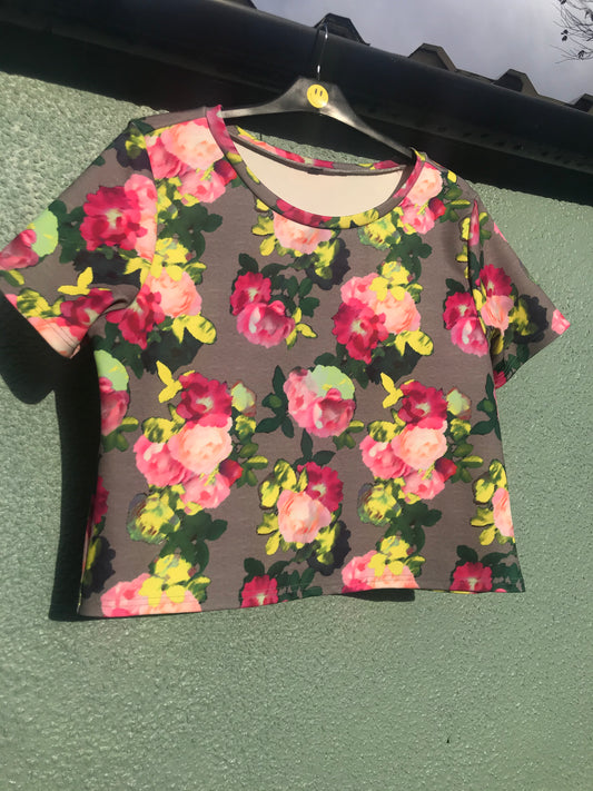 Foncy Floral Crop Top